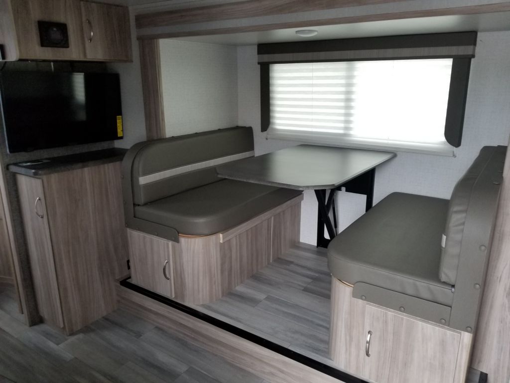 2022 Winnebago 2108fbs