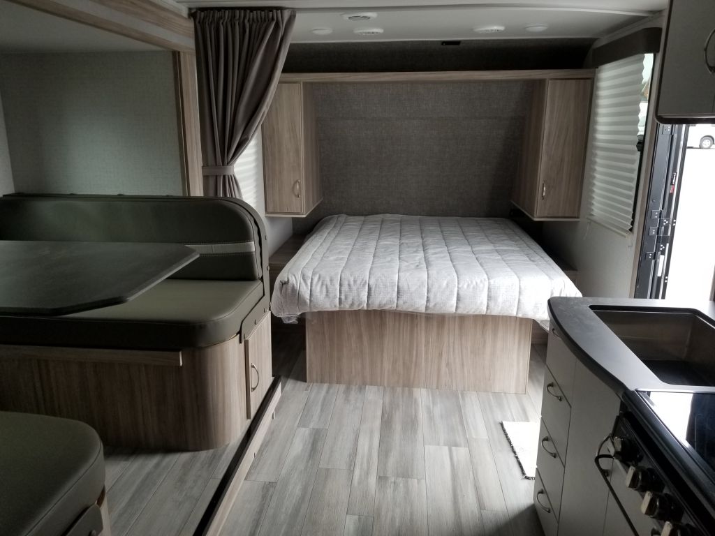 2022 Winnebago 2108fbs