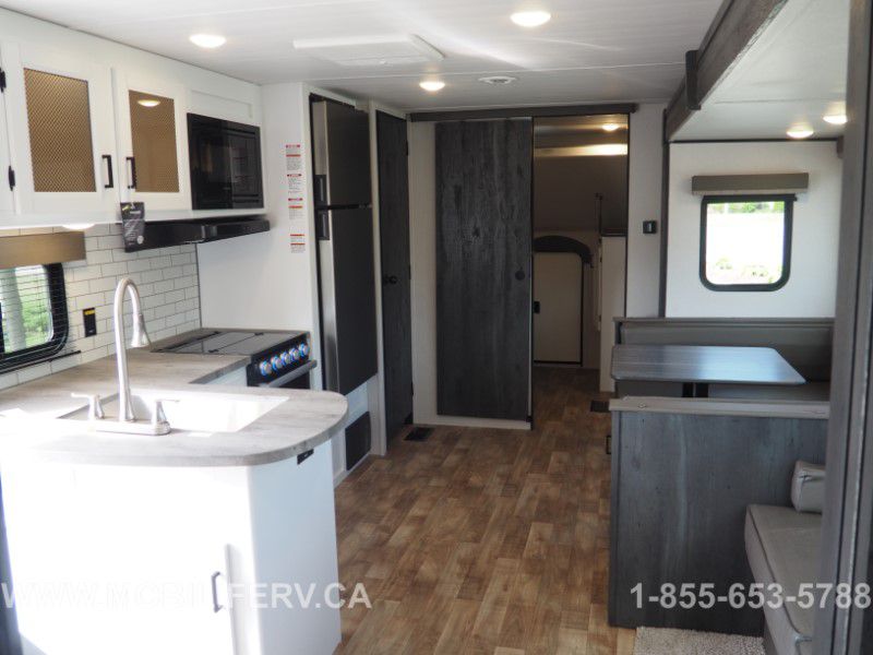 2022 Keystone RV hideout 32lbh