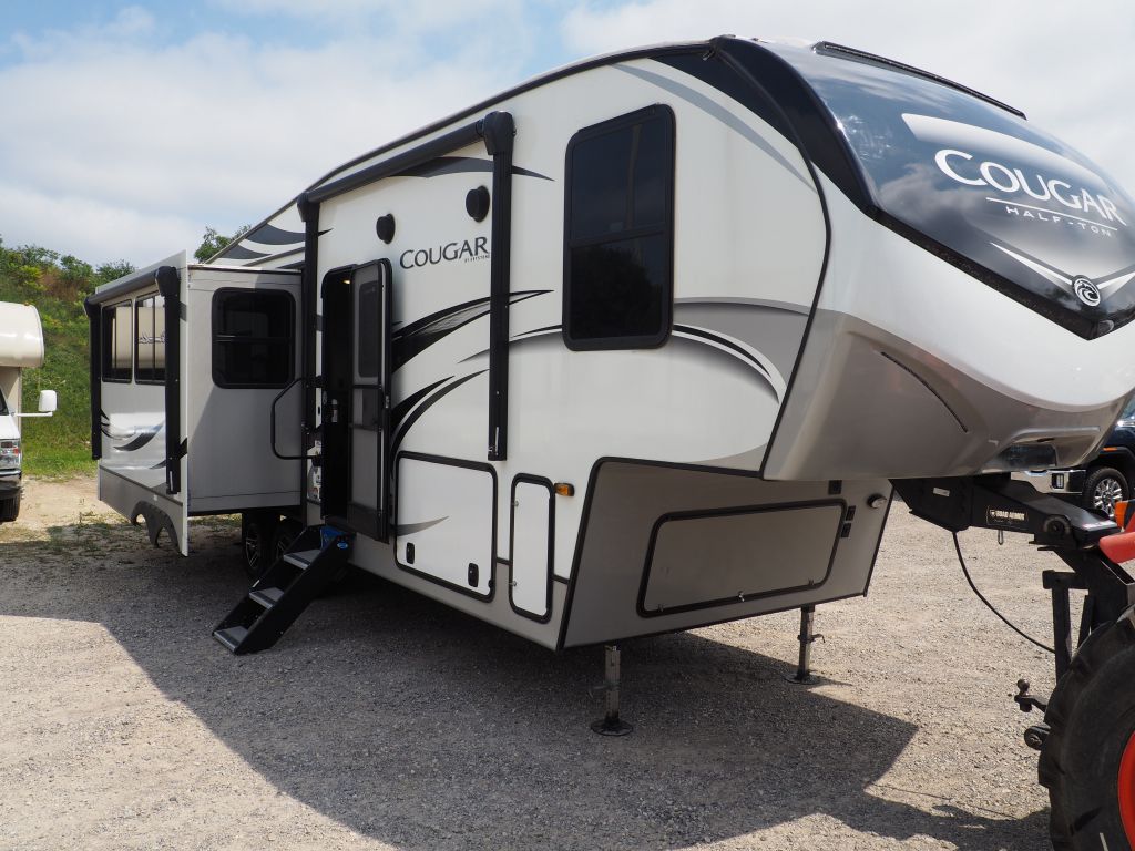 2021 Keystone RV cougar 29mbs