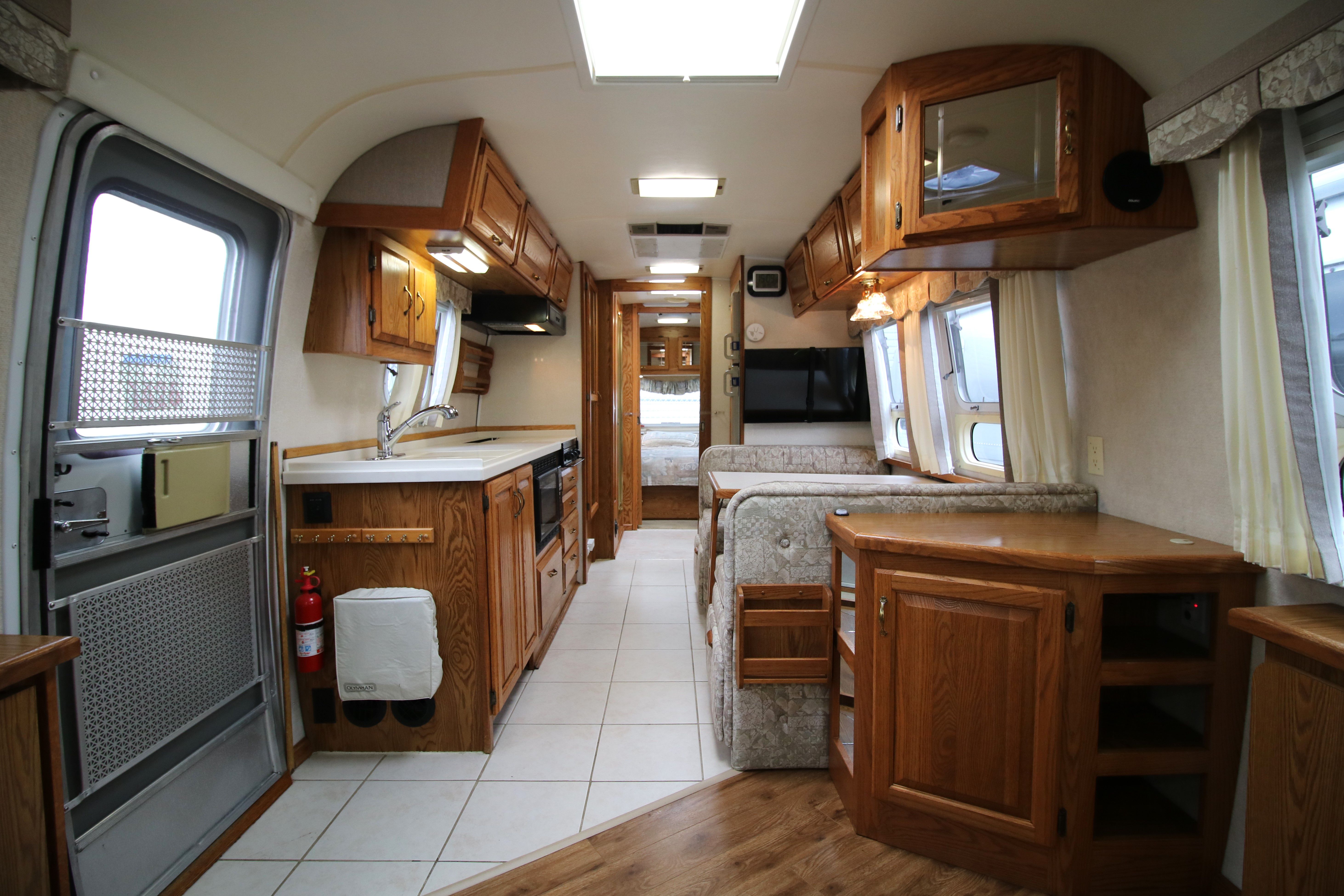 2000 Airstream excella 30rbq