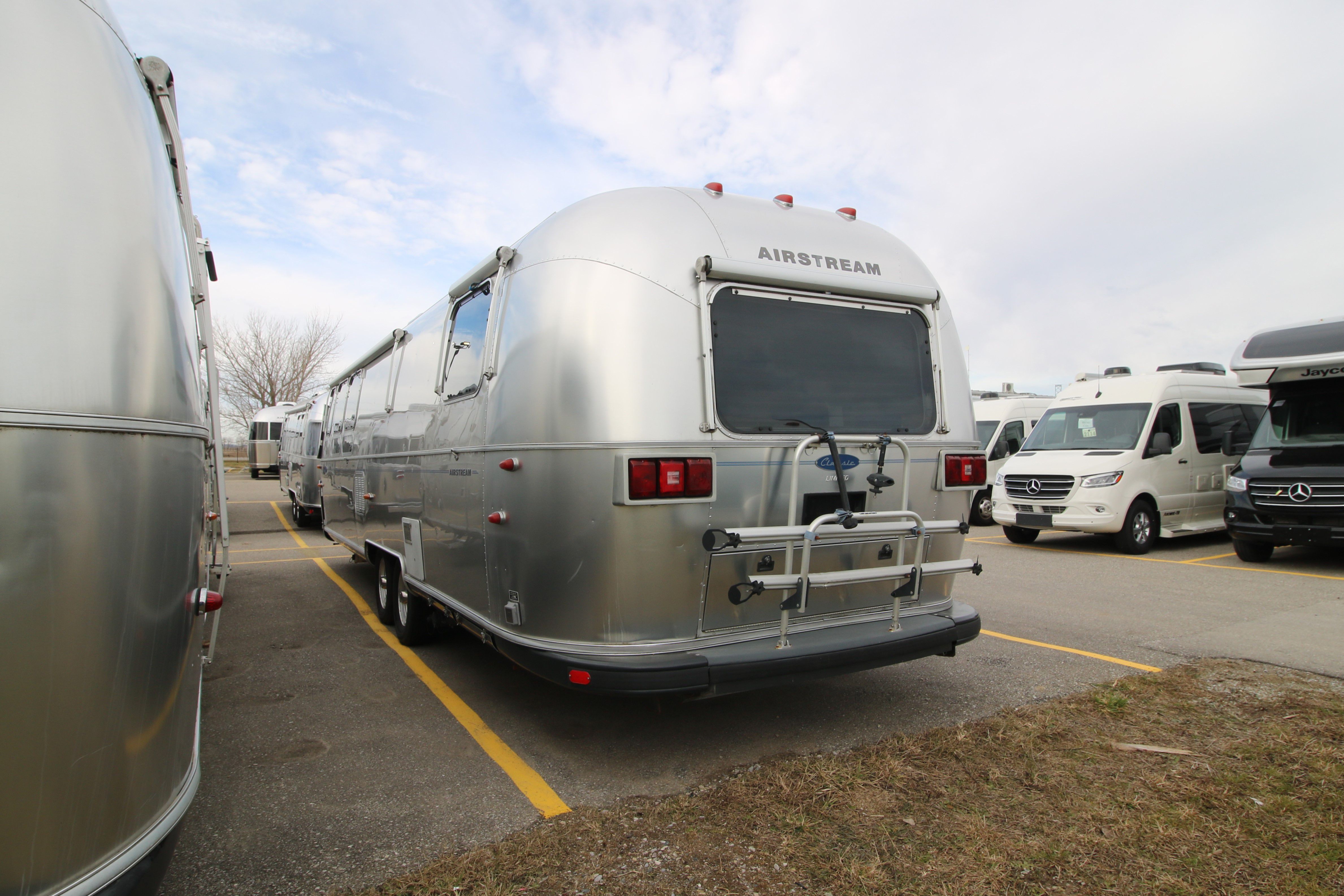 2009 Airstream classic 31d