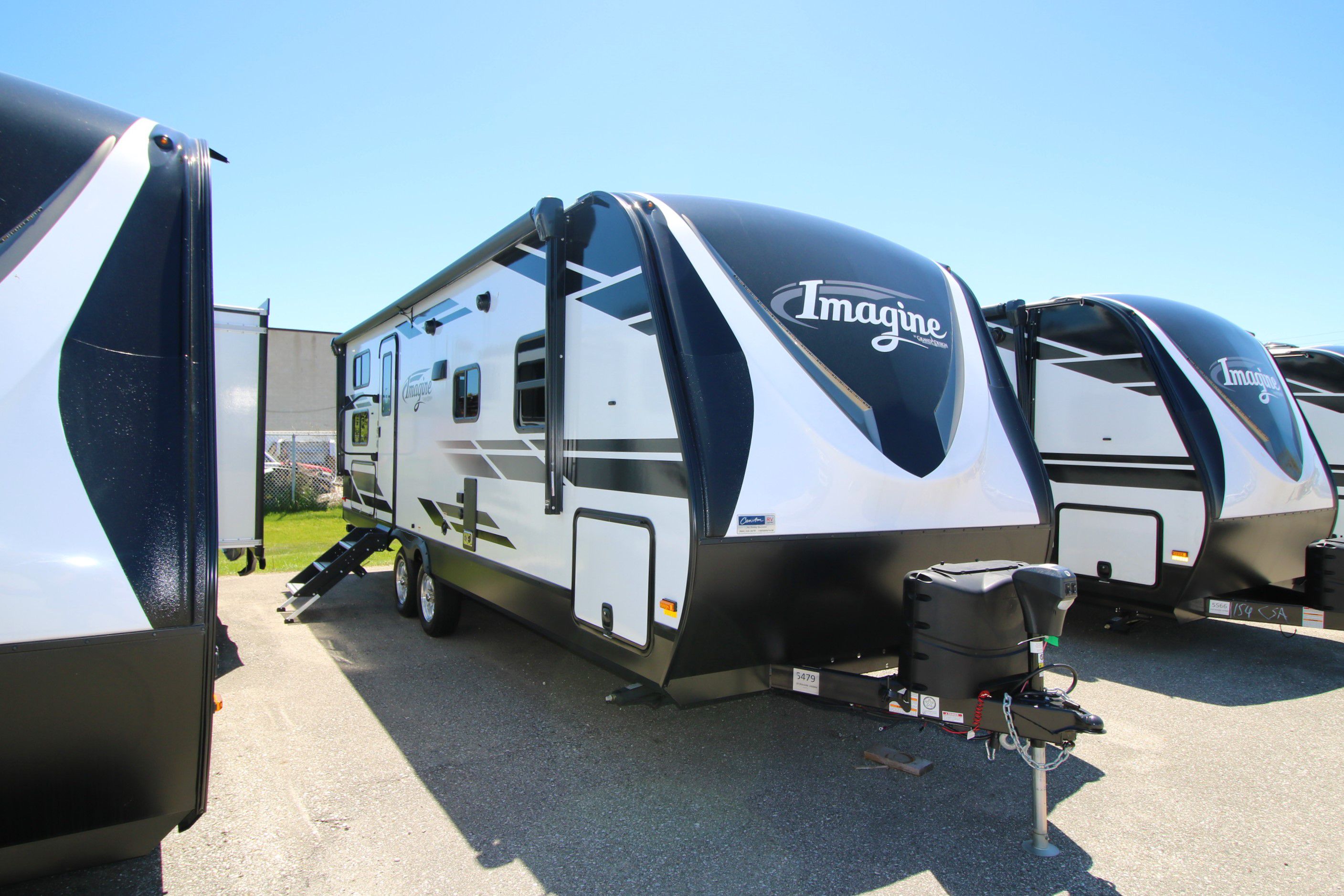 Imagine 2400BH Airstreams Campers London Travel Trailers for sale