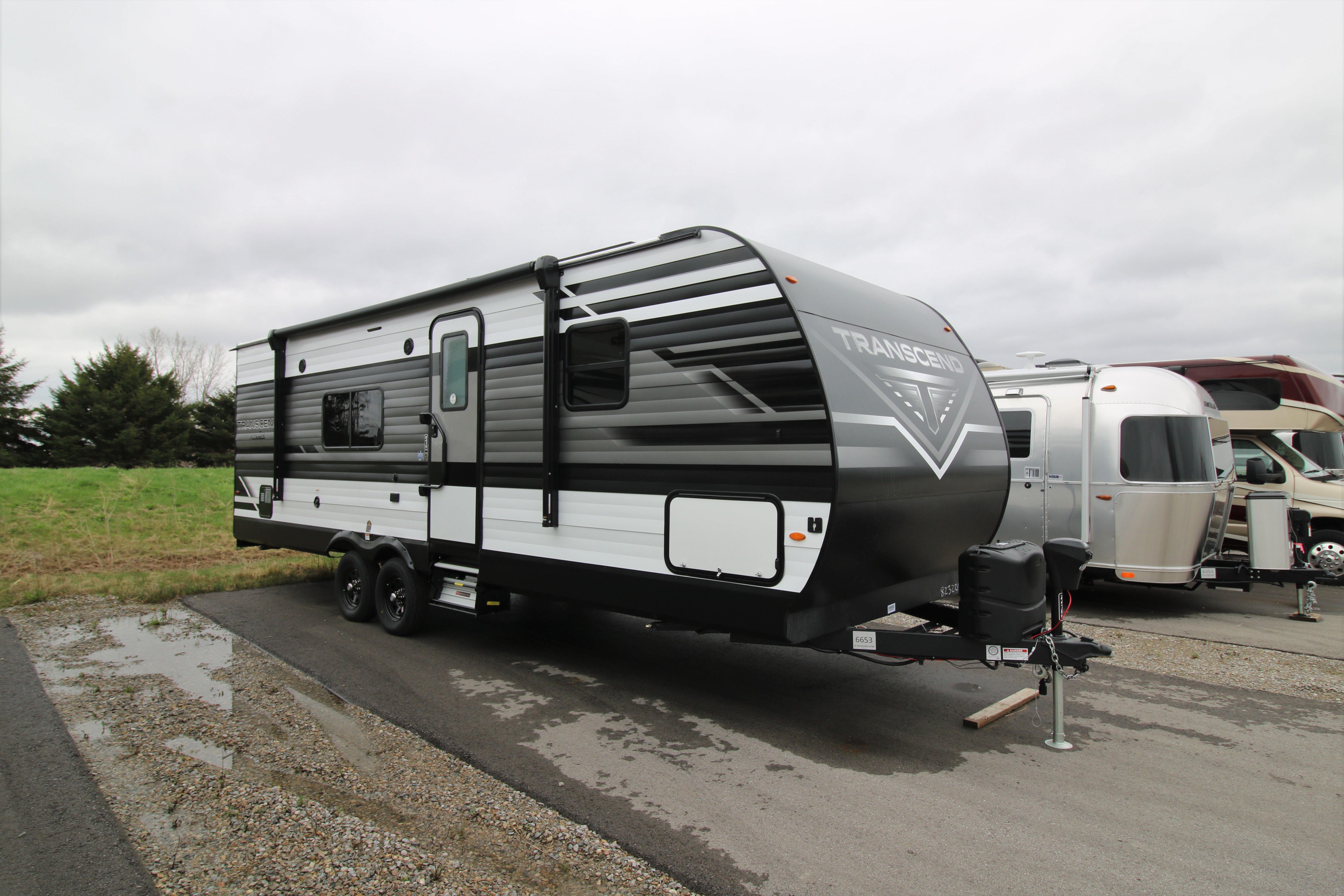 NEW 2022 GRAND DESIGN TRANSCEND XPLOR 247BH TRAVEL TRAILER London