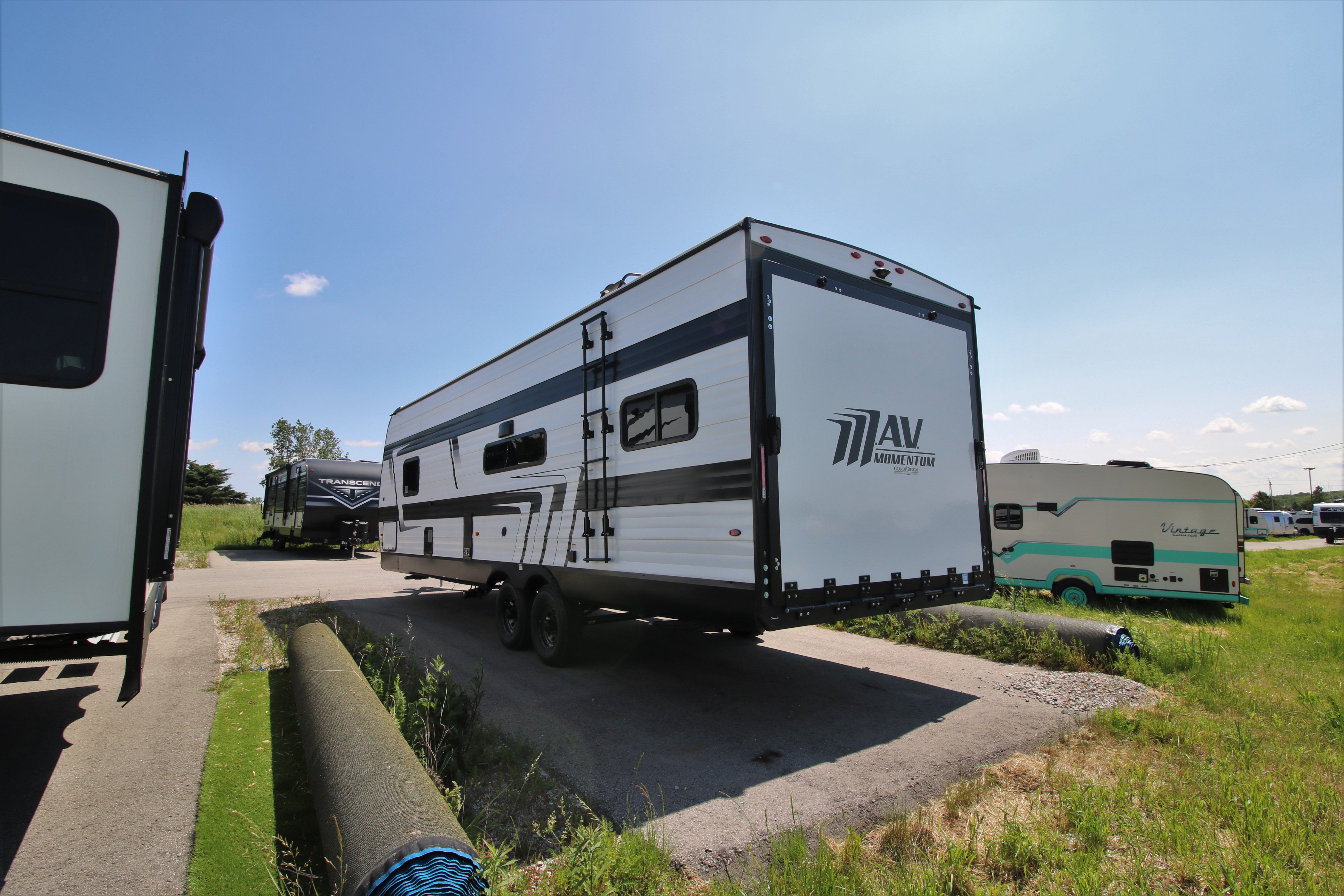 2024 Grand Design RV 27mav toy hauler