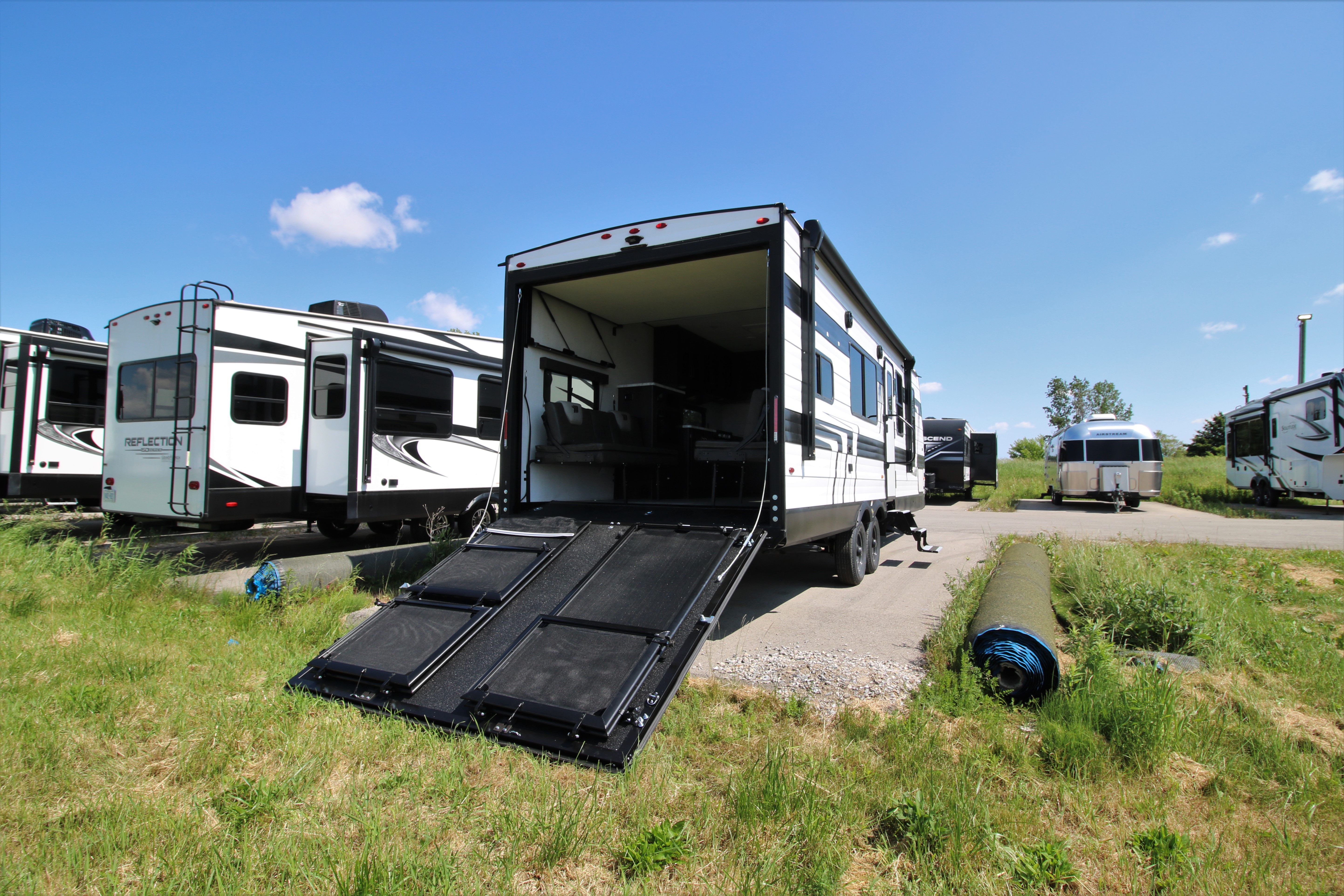 2024 Grand Design RV 27mav toy hauler