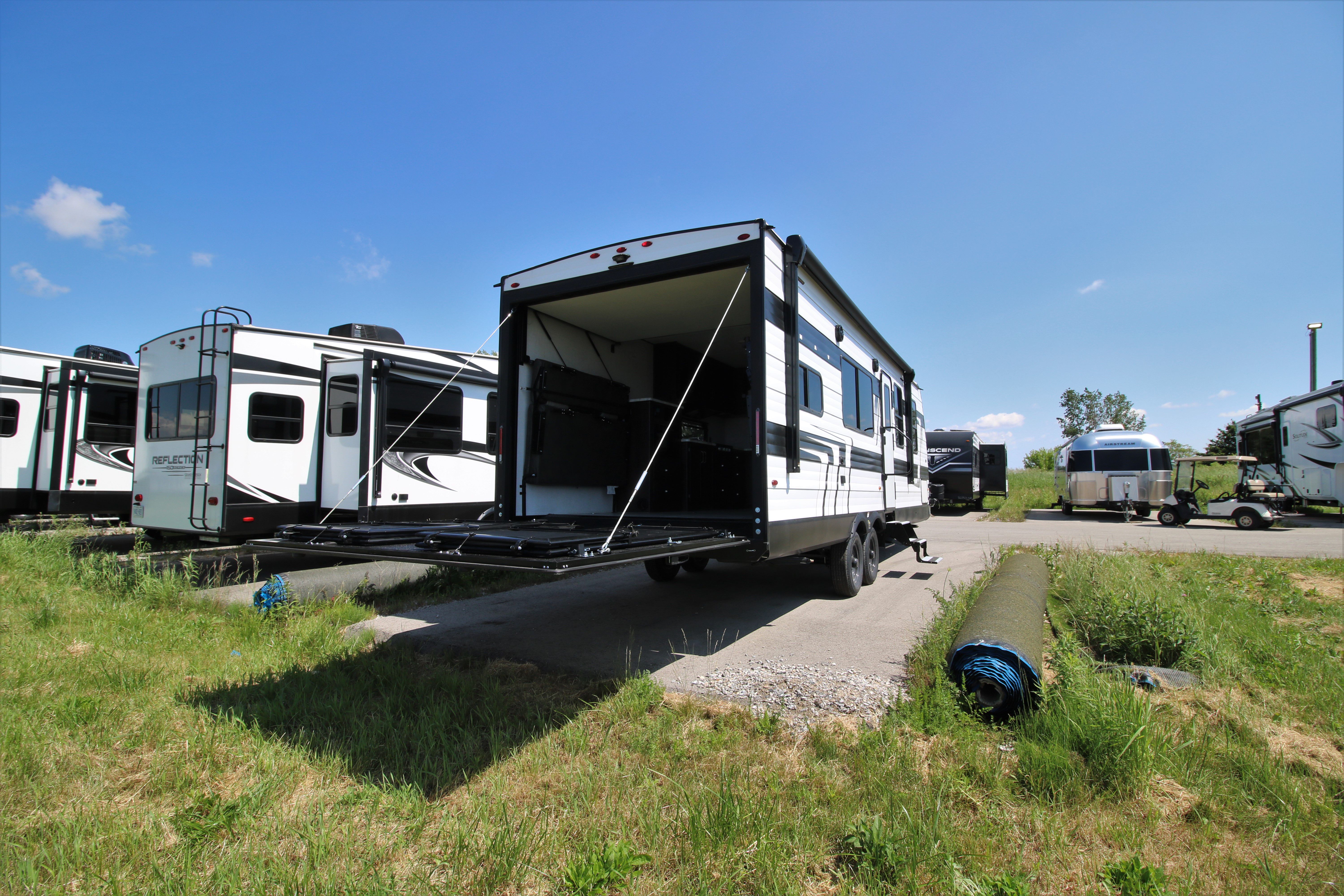 2024 Grand Design RV 27mav toy hauler