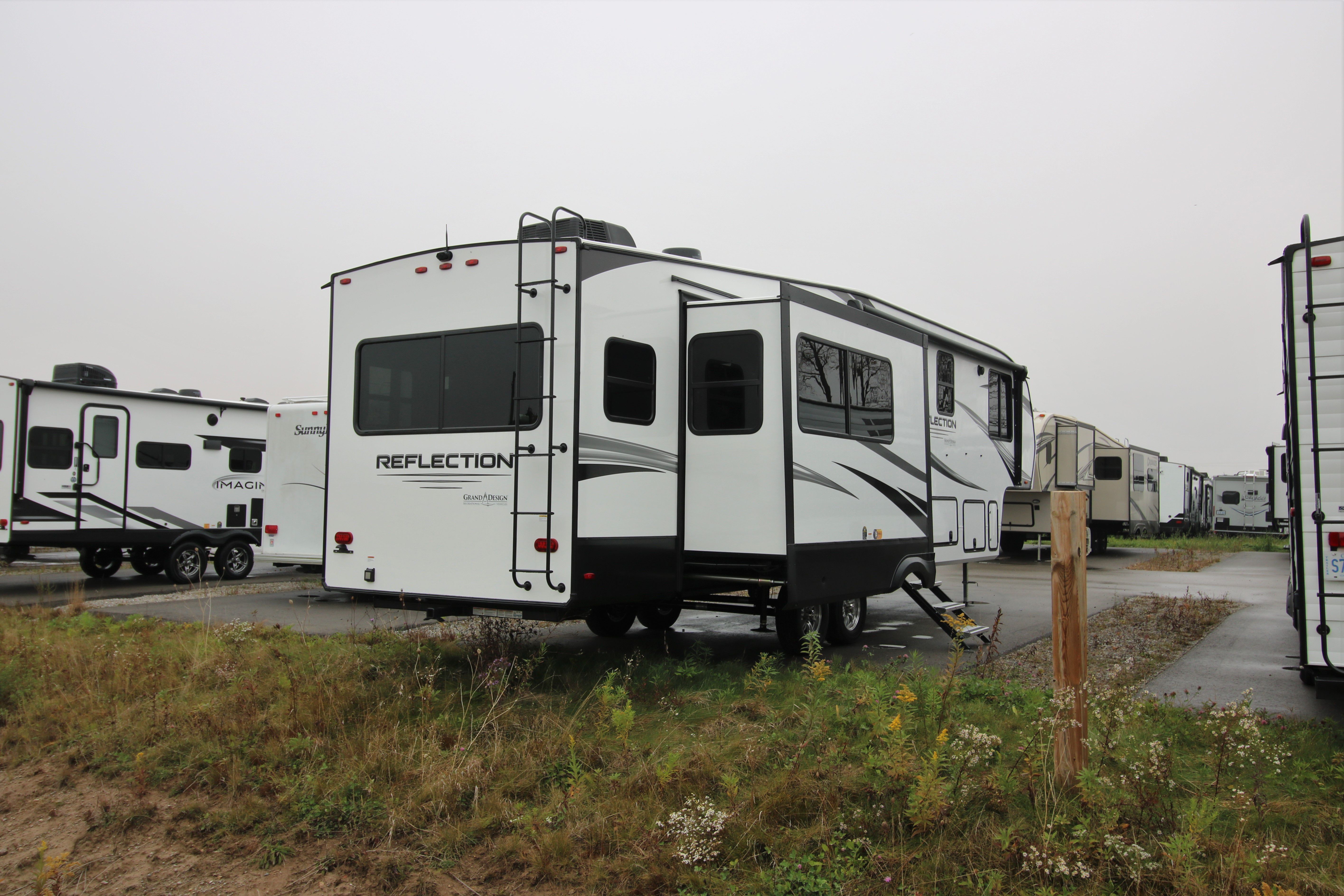 2023 Grand Design RV reflection 324mbs