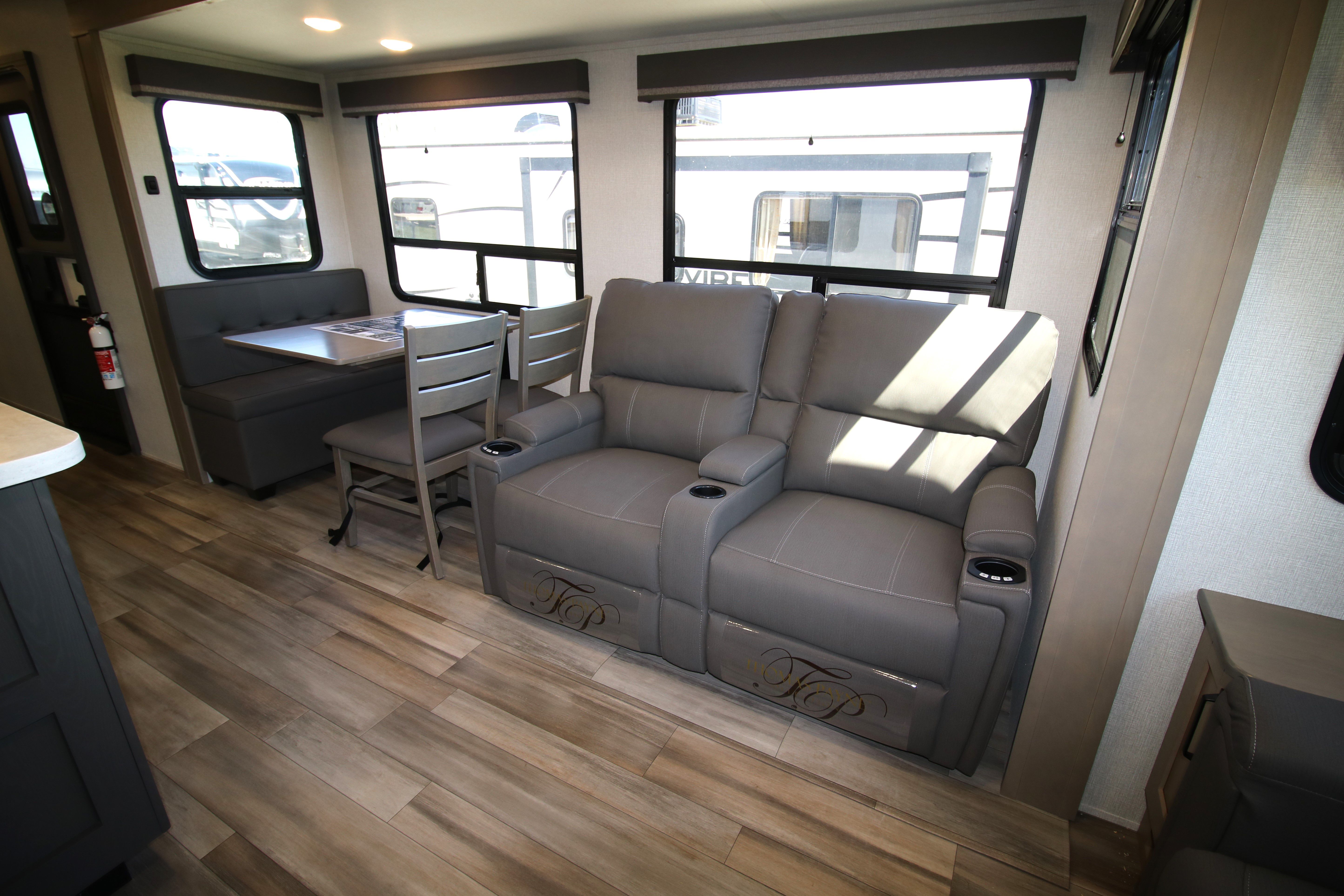 2024 Grand Design RV reflection 315rlts