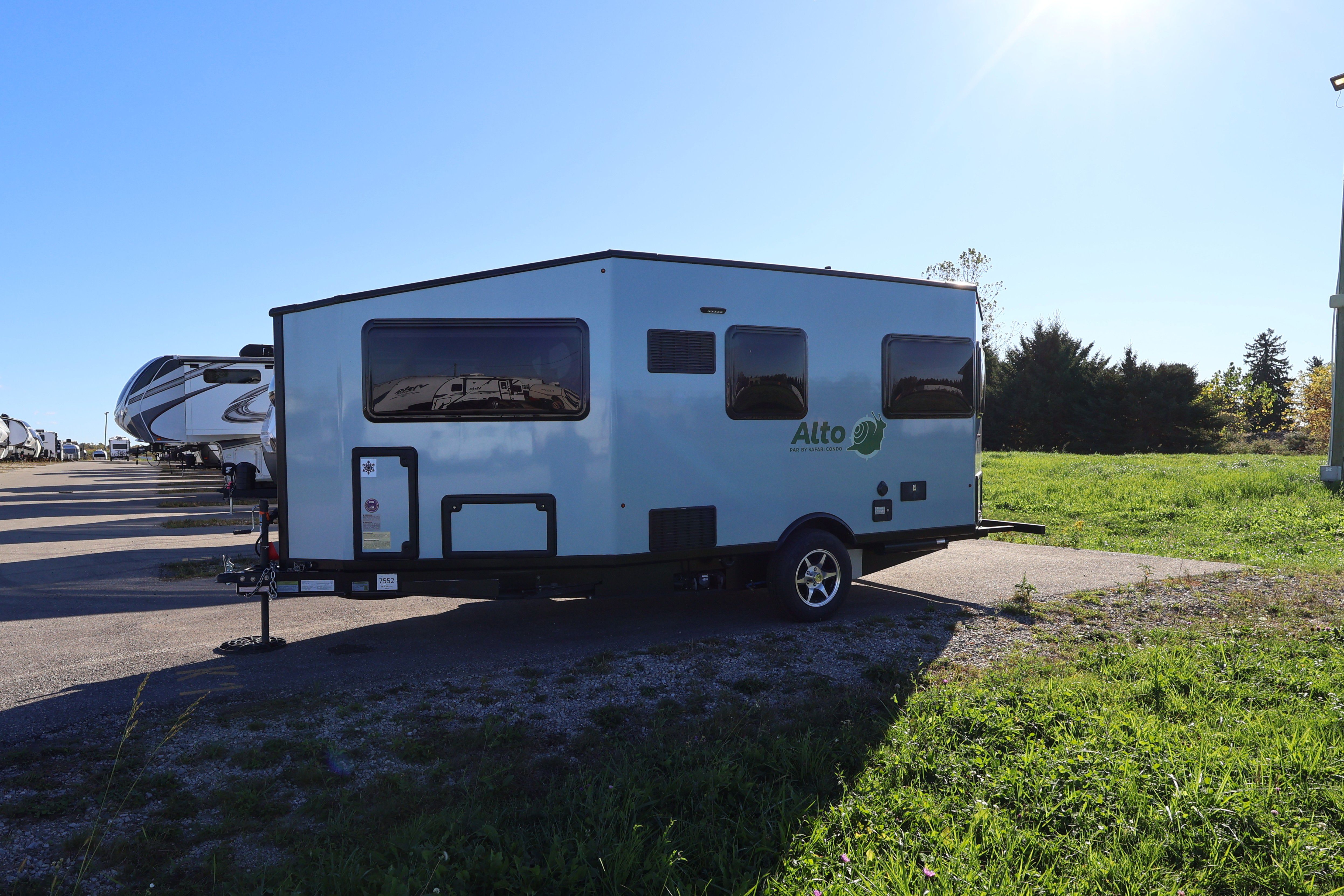 NEW 2026 SAFARI CONDO ALTO A2124 TRAVEL TRAILER London RVHotline RV 