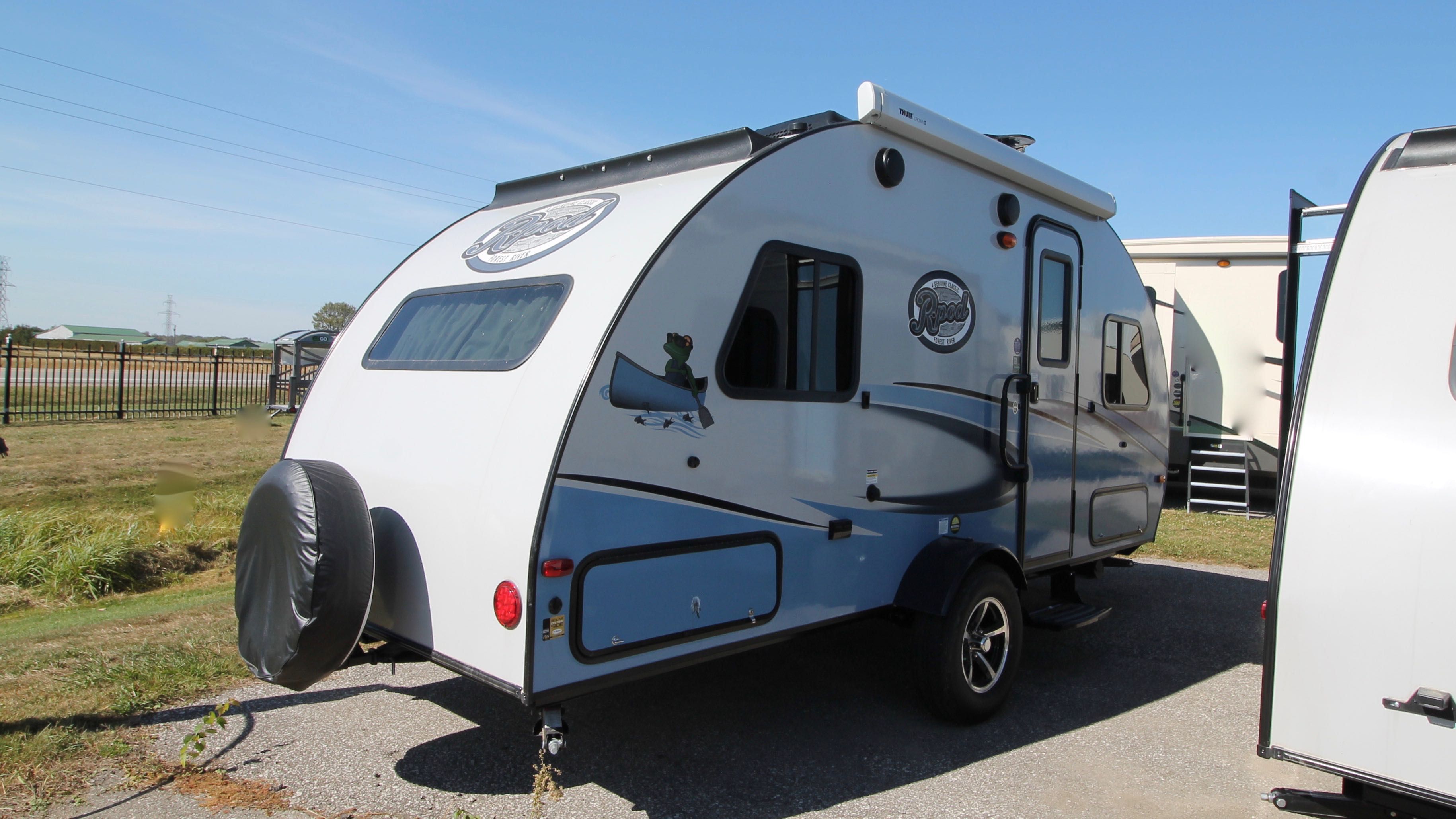 New and Used RV Travel Trailers for Sale - RVHotline Canada RV Trader