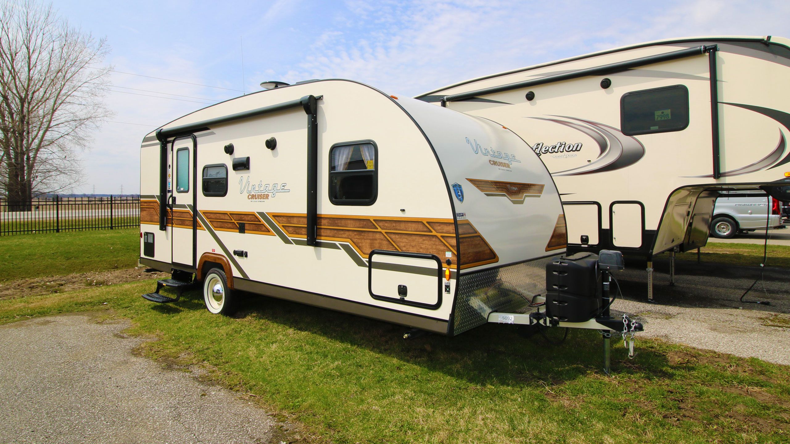 Vintage Cruiser Travel Trailers Airstreams Campers London