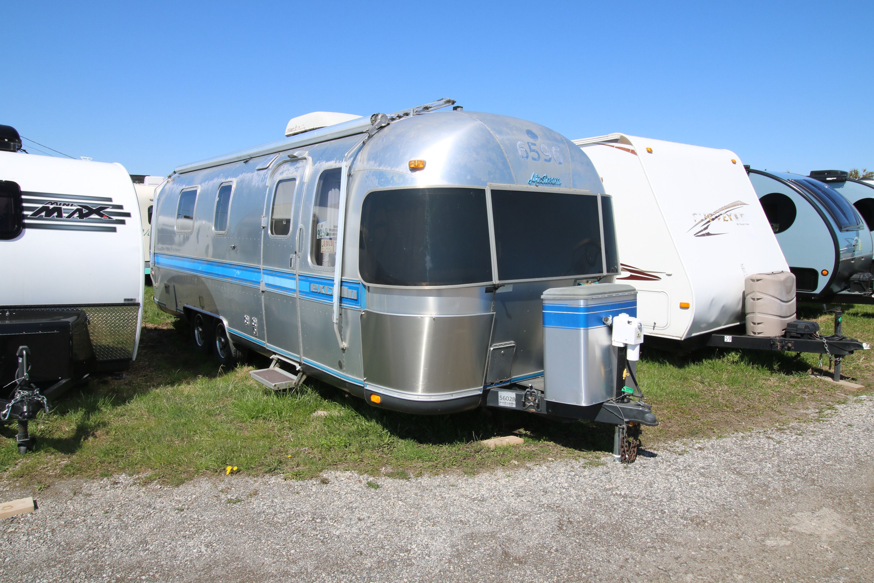 sale on travel trailers