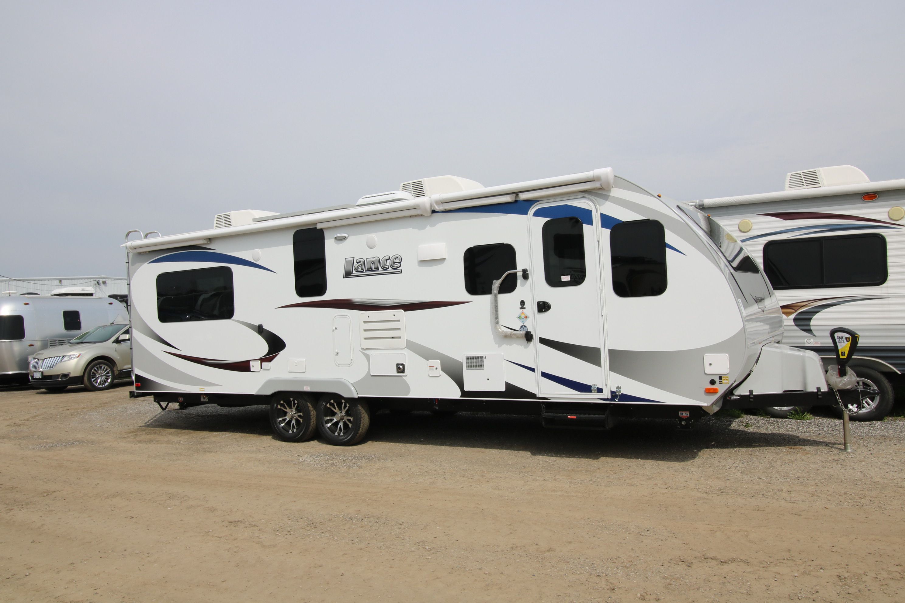 Lance Travel Trailers Airstreams Campers CanAm RV London Ontario