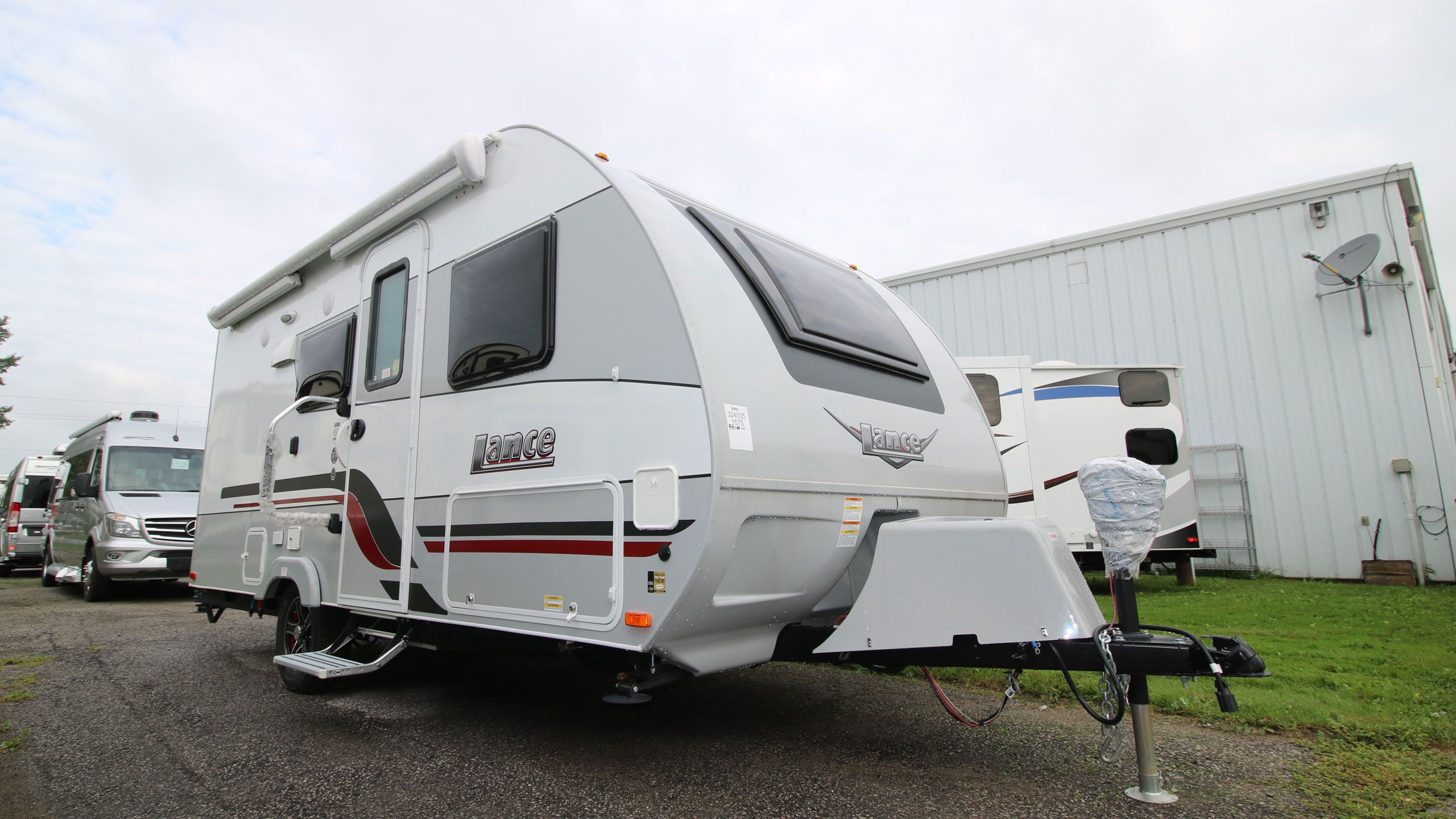 cost of lance 1575 travel trailer