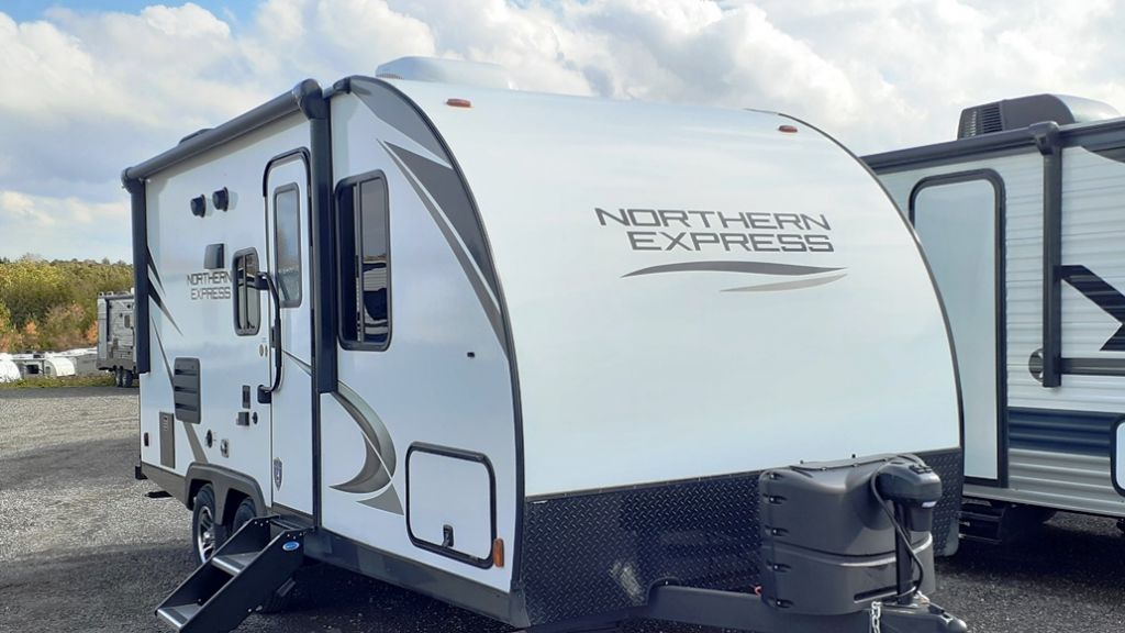 Similar RV Image