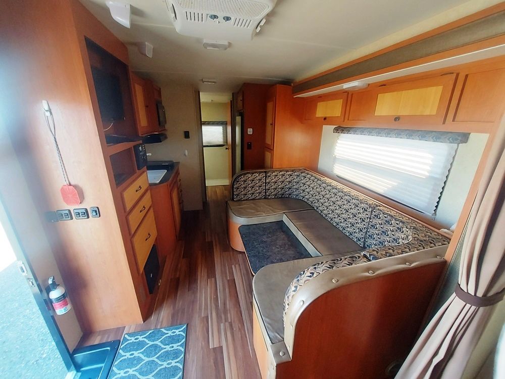 2014 Cruiser RV 23dbs