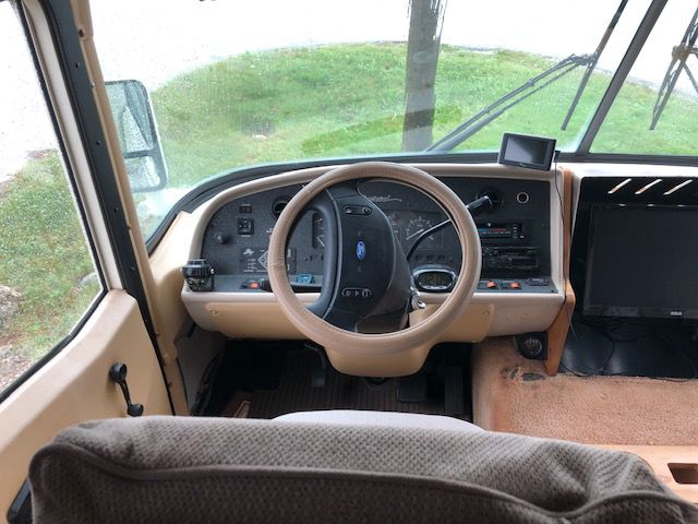 1995 Fleetwood 35pw