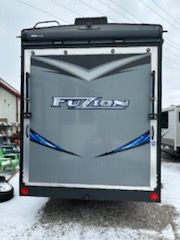 2018 Keystone RV fuzion 345