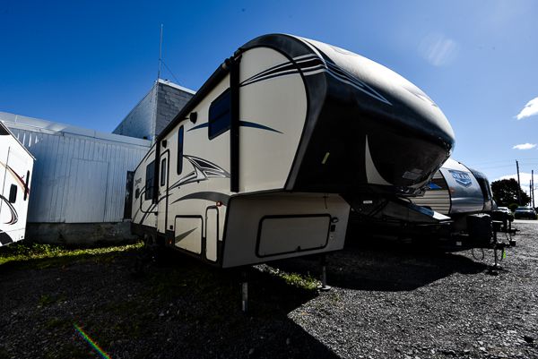 2015 CRUSADER LITE 27RK