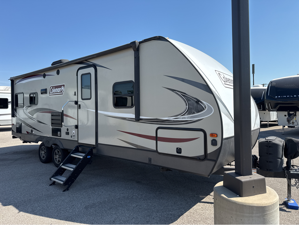 2019 COLEMAN LIGHT SERIES 2515RL
