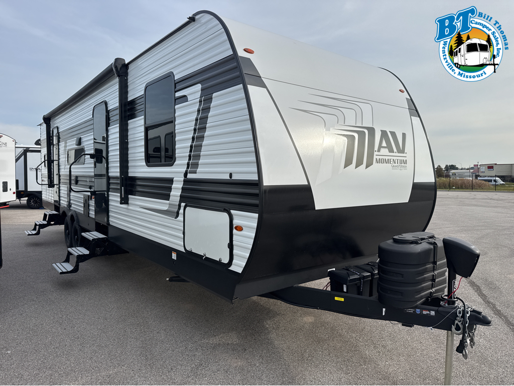 2027 MOMENTUM 30MAV