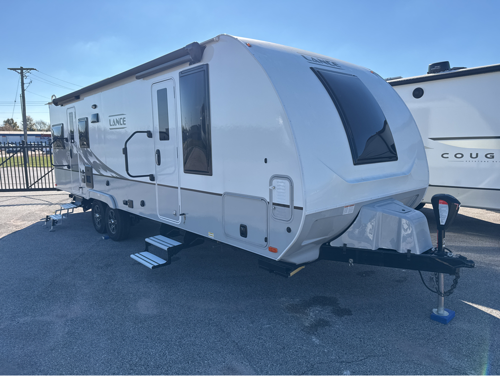 2025 LANCE TRAVEL TRAILERS 2565