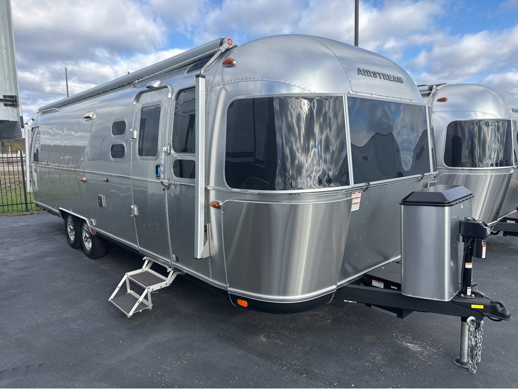 2026 CLASSIC 30RB QUEEN