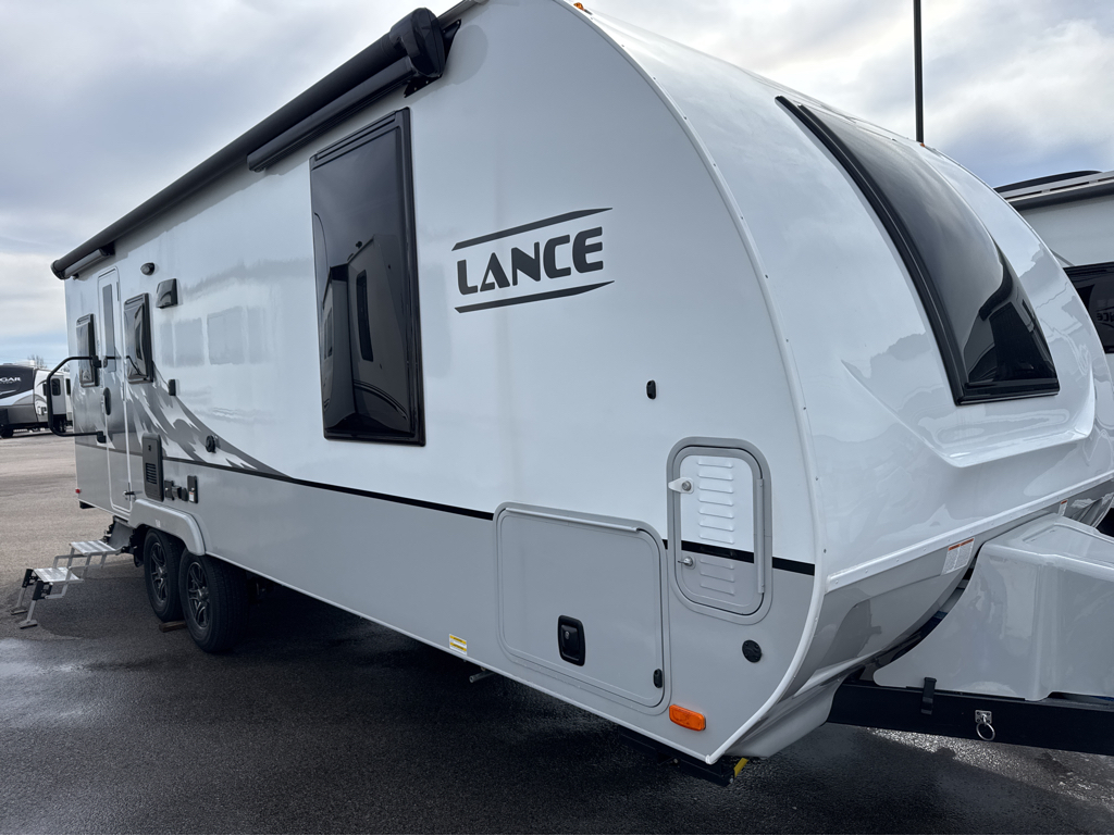 2026 LANCE TRAVEL TRAILERS 2255
