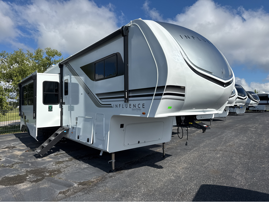 2026 INFLUENCE 3704BH