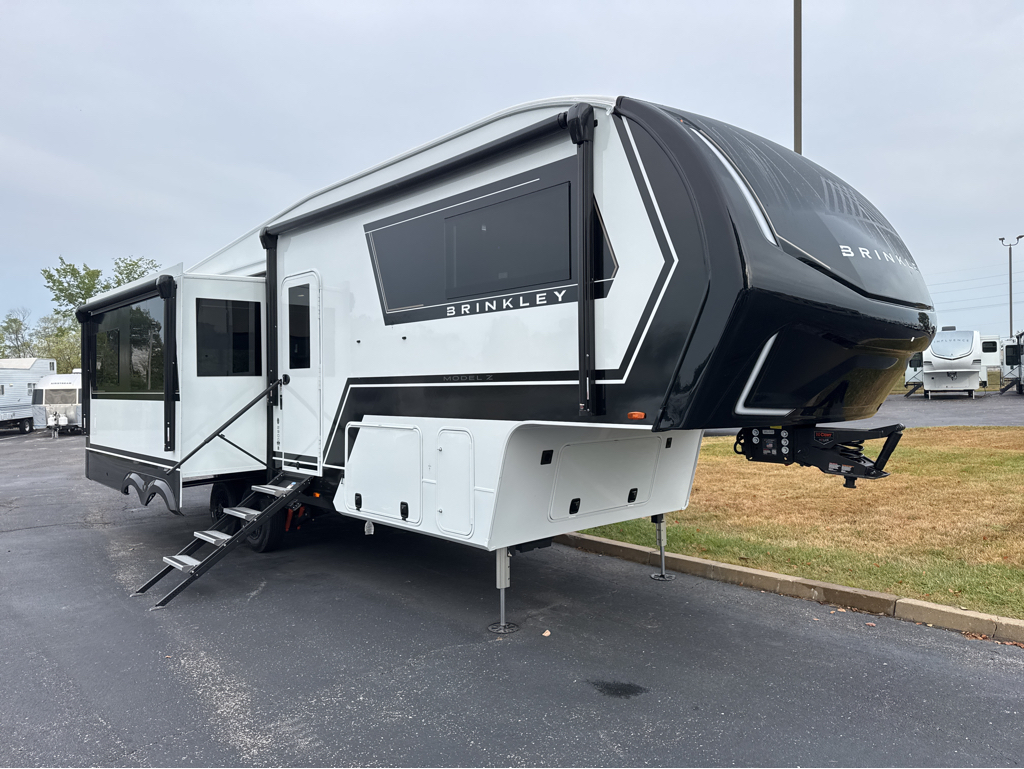 2026 MODEL Z 2900