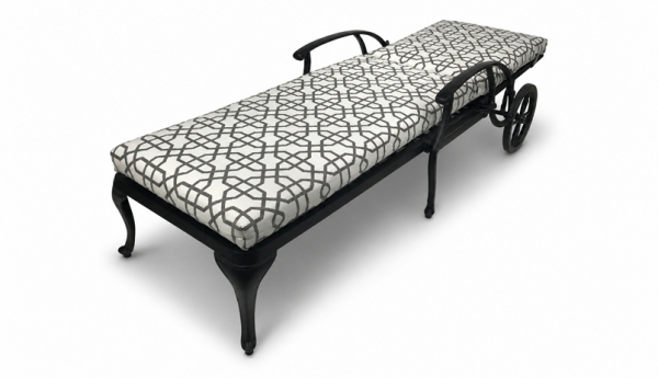 Classic Chaise Lounger - Picture 3