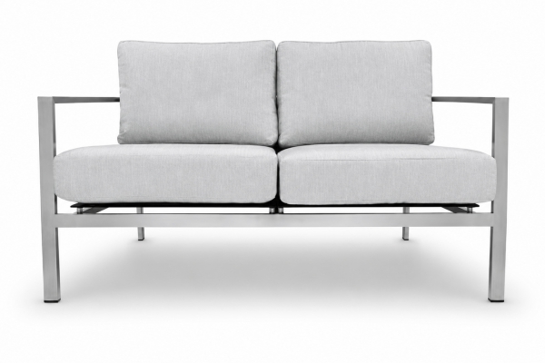 Manhattan Loveseat