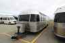 Image 2 of 19 - 2009 AIRSTREAM CLASSIC 31 DINETTE - CAN-AM RV