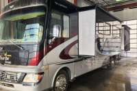 2012 FLEETWOOD BOUNDER CLASSIC 36R - Leduc RV Details page