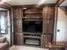 2019 KEYSTONE RV ALPINE 3020RE - Image 24 of 30