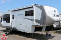 2026 ALLIANCE AVENUE 32RLS - West Lincoln RV Details page