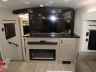 2026 JAYCO PINNACLE 39FLOK - Image 18 of 30