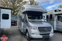 2025 WINNEBAGO VIEW 24T - West Lincoln RV Details page