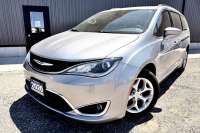 2020 CHRYSLER PACIFICA - Ripley RV Details page