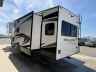 2021 GRAND DESIGN REFLECTION FIFTH WHEEL 303RLS - Image 4 of 30