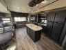 2021 GRAND DESIGN REFLECTION FIFTH WHEEL 303RLS - Image 11 of 30