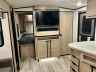 2021 CRUISER RV RADIANCE ULTRA LITE R-30DS - Image 13 of 29