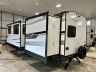 2021 CRUISER RV RADIANCE ULTRA LITE R-30DS - Image 4 of 29