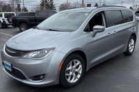 2020 CHRYSLER PACIFICA - Ripley RV Details page