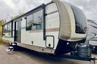 2024 FOREST RIVER SALEM HEMISPHERE 322VIEW - Smithville RV Details page