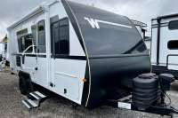 2026 WINNEBAGO MICRO MINNIE 1800BH - Smithville RV Details page