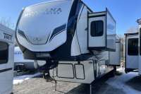 2022 KEYSTONE MONTANA 385BR - Smithville RV Details page