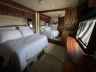2010 WINNEBAGO TOUR 40BD - Image 19 of 23