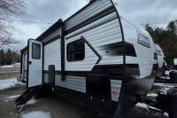 2026 KEYSTONE COLEMAN LANTERN 28BHS - Kitchener RV Details page